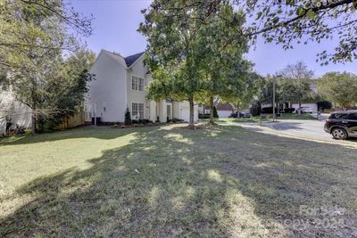 5915 Tarby Court, House other with 3 bedrooms, 2 bathrooms and null parking in Charlotte NC | Image 2