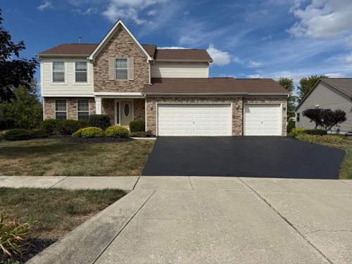 2771 Abbey Knoll Dr, Lewis Center, OH, 43035-7259 | Card Image
