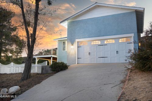 43379 Lookabout Rd, Lake Hughes, CA, 93532-1214 | Card Image