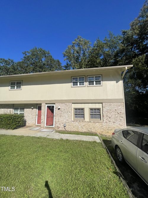 237 S Pine St, Wendell, NC, 27591-7927 | Card Image