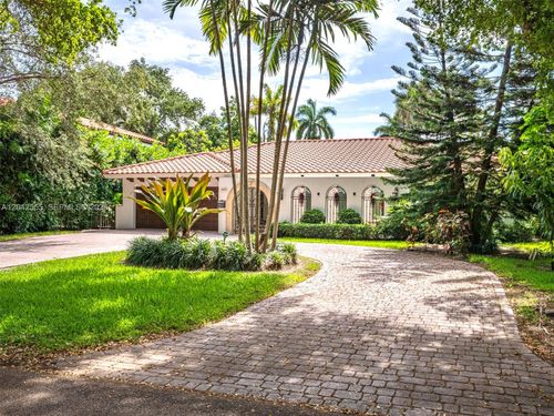 4409 Monserrate St, Coral Gables, FL, 33146-1211 | Card Image