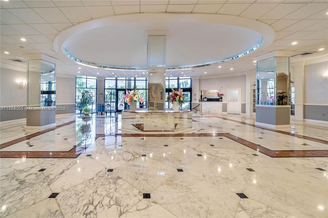 APT-508 - 3800 S Ocean Dr, Condo with 1 bedrooms, 2 bathrooms and null parking in Hollywood FL | Image 5