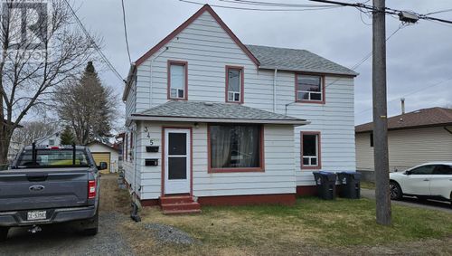 345 Ray Blvd, Thunder Bay, ON, P7B4E5 | Card Image
