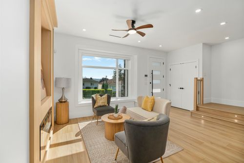 3749 Union St, Burnaby, BC, V5C2W2 | Card Image