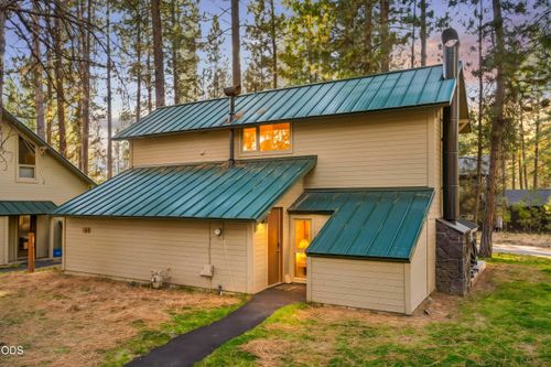 d-31-57486 Ranch Cabins Ln, Sunriver, OR, 97707-1557 | Card Image