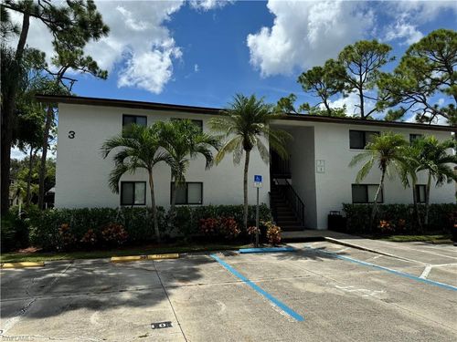 7961 Gladiolus Dr, Fort Myers, FL, 33908-4157 | Card Image