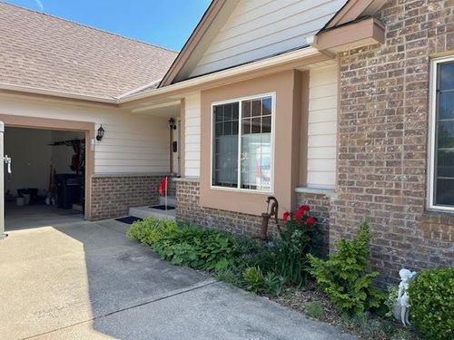 W264N2031 Deer Haven Court, Pewaukee, WI, 53072 | Card Image