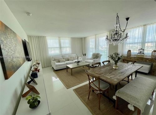 apt-1212-650 West Ave, Miami Beach, FL, 33139-5598 | Card Image