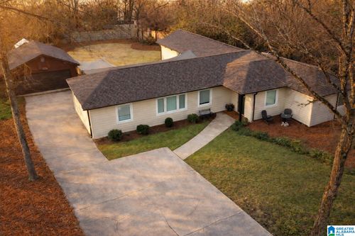 3444 Blueberry Ln, VESTAVIA HILLS, AL, 35216-3845 | Card Image