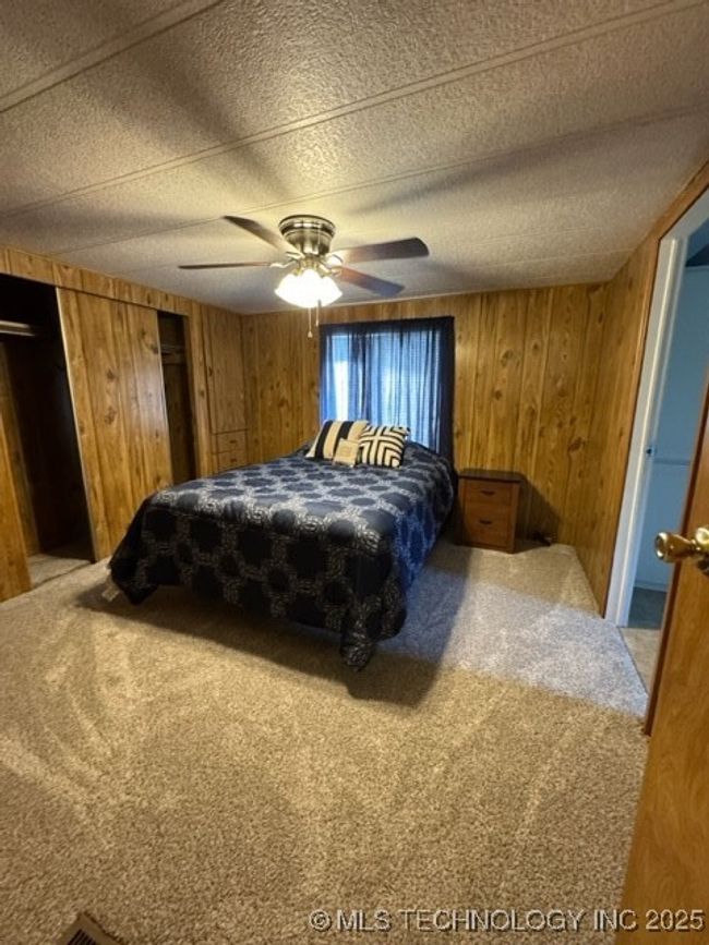 247 Kiamichi Rd, House other with 3 bedrooms, 3 bathrooms and null parking in Eufaula OK | Image 9