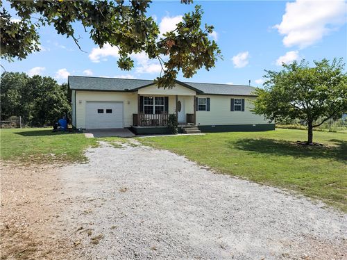 4220 Zinc Rd, Harrison, AR, 72601-7305 | Card Image
