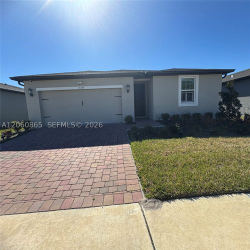 17268 Cagan Crossings Blvd, CLERMONT, FL, 34714-4720 | Card Image