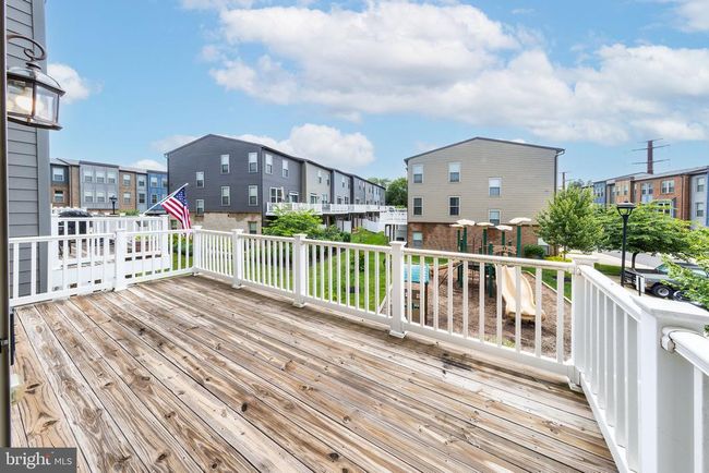 10567 Ratcliffe Trl, Townhouse with 3 bedrooms, 4 bathrooms and null parking in MANASSAS VA | Image 11