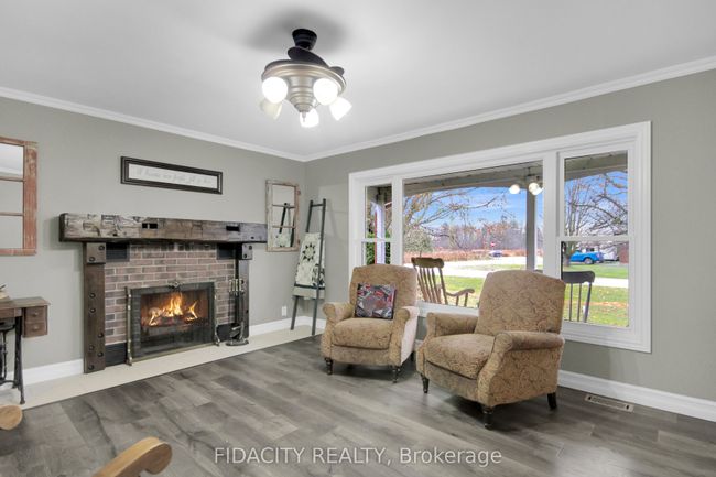 6657 Bluebird St, House other with 3 bedrooms, 3 bathrooms and 4 parking in Kars ON | Image 8