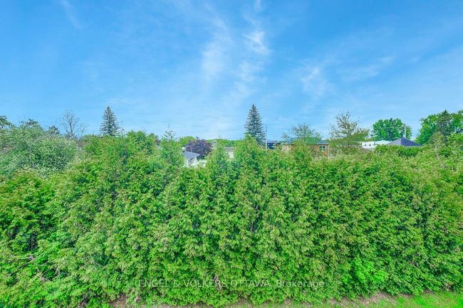 1A - 75 Lapointe Blvd, Condo with 3 bedrooms, 1 bathrooms and 2 parking in Embrun ON | Image 27