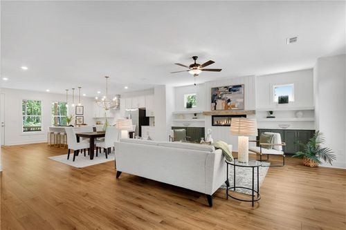 2733 Hallwood Ln, Suwanee, GA, 30024-2961 | Card Image