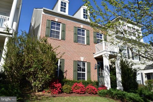 16942 Chesley Pl, WOODBRIDGE, VA, 22191-6361 | Card Image