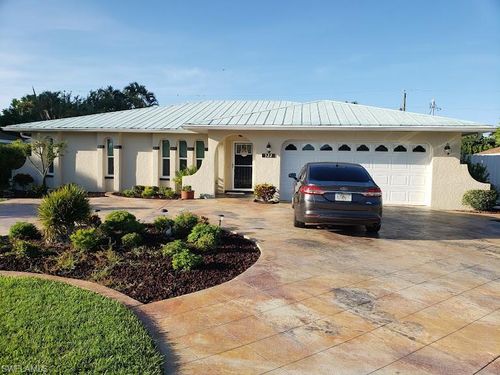 322 Se 31st St, Cape Coral, FL, 33904-3439 | Card Image