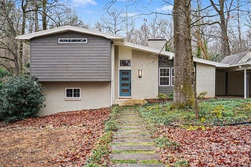 440 Bubbling Well Rd, Matthews, NC, 28105-5683 | Card Image