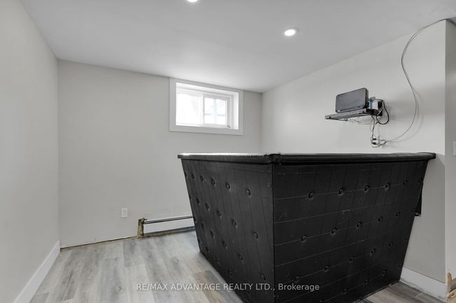 9755 Longwoods Rd, House other with 5 bedrooms, 3 bathrooms and 4 parking in London ON | Image 40