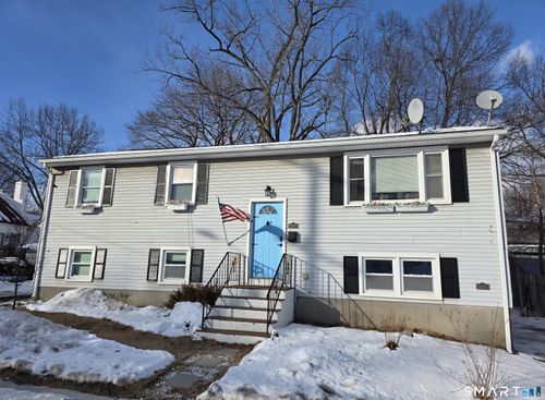 404 Park St, Bristol, CT, 06010-6049 | Card Image