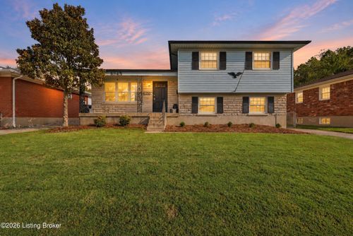 1045 Franelm Rd, Louisville, KY, 40214-4626 | Card Image