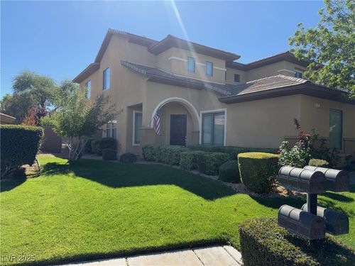 25 Holston Hills Rd, Henderson, NV, 89052-6643 | Card Image