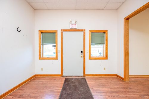 3830 Terry Dianne St, Beaverton, MI, 48612-8652 | Card Image