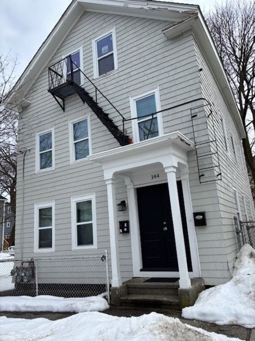 144 Early St, Providence, RI, 02907-2010 | Card Image