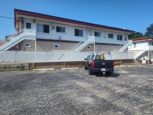 apt-1-1039 Sheridan Rd, Winthrop Harbor, IL, 60096-1668 | Card Image