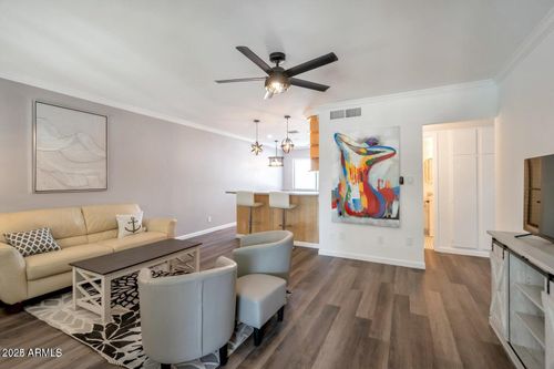 225-721 E Montebello Ave, Phoenix, AZ, 85014-2522 | Card Image