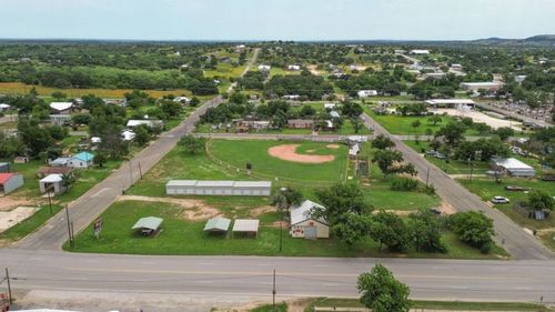 1106 Bessemer Ave, Llano, TX, 78643-1306 | Card Image