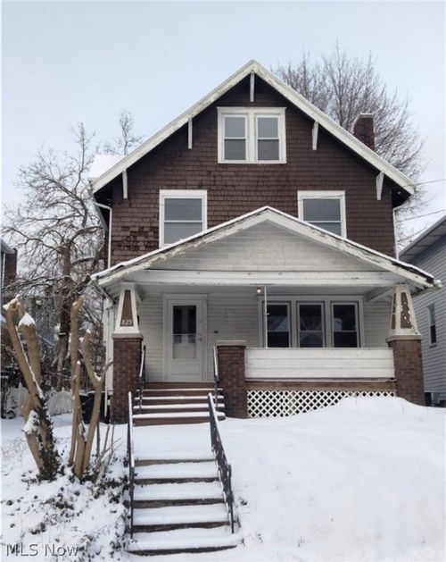 829 Elmore Ave, Akron, OH, 44302-1205 | Card Image