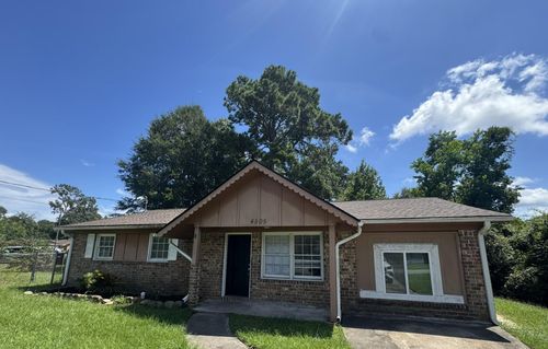 4505 Garwood Dr, Ladson, SC, 29456-3750 | Card Image