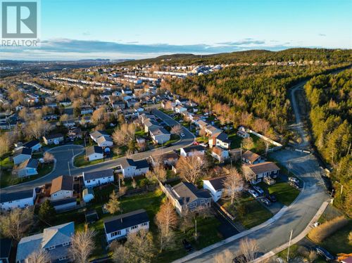 27 Griffins Lane, St. John's, NL, A1G1M4 | Card Image
