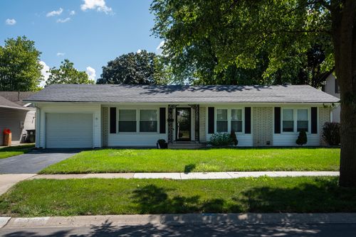 1021 Lonsdale Rd, Elk Grove Village, IL, 60007-3914 | Card Image