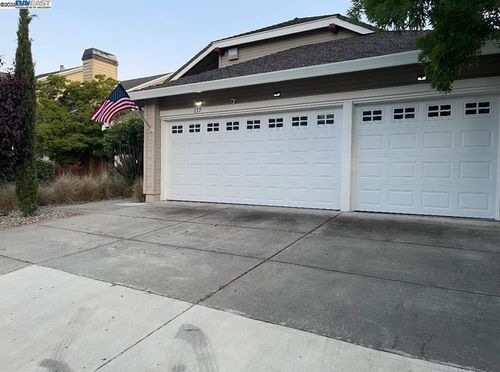 117 Winter Harbor Pl, Vallejo, CA, 94591-7224 | Card Image