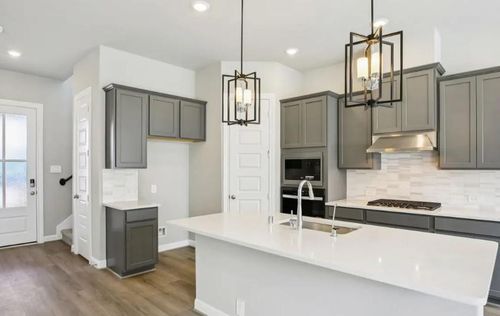 715 Topwater Trl, Kemah, TX, 77565-4103 | Card Image