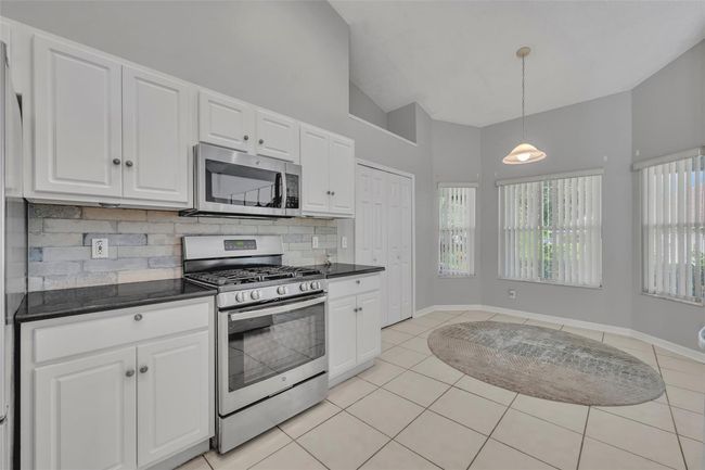 Stainless steel appliances | Image 11