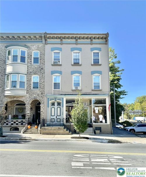 2r-126 N 4th St, EASTON, PA, 18042-3512 | Card Image