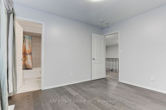 2433 Equestrian Cres, House other with 4 bedrooms, 4 bathrooms and 4 parking in Oshawa ON | Image 16