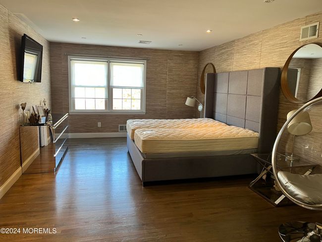80 Cooper Ave, House other with 4 bedrooms, 5 bathrooms and null parking in West Long Branch NJ | Image 9