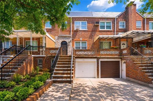 2118 E 26th St, Brooklyn, NY, 11229-4933 | Card Image