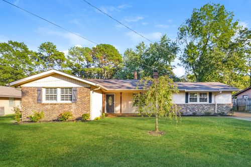 304 Matterhorn Dr, Old Hickory, TN, 37138-1441 | Card Image