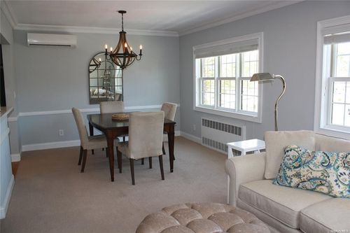2-28 Jefferson Ave, Rockville Centre, NY, 11570-4401 | Card Image