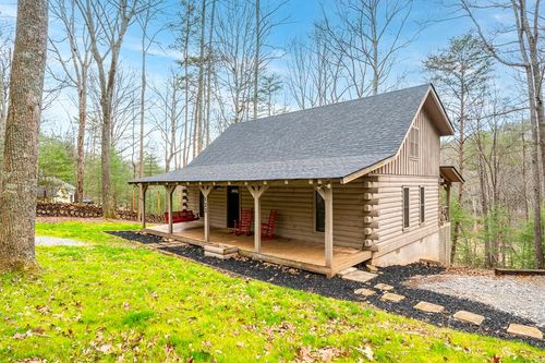 123 Martins Blf, Blairsville, GA, 30512-4952 | Card Image