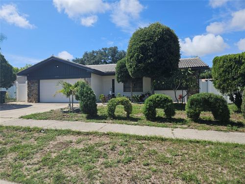 11557 124th Ter, Largo, FL, 33778-2506 | Card Image