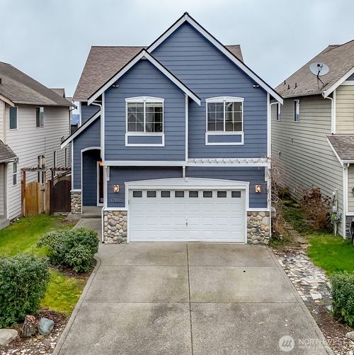 17806 106th Street E, Bonney Lake, WA, 98391 | Card Image