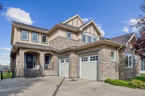 132 Aspenshire Dr Sw, Calgary, AB, T3H0P5 | Card Image
