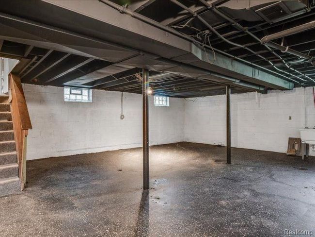 14219 Kilbourne St, House other with 3 bedrooms, 1 bathrooms and null parking in Detroit MI | Image 19